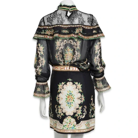 Wenoui Language Women's Black and Green Skirt and Blouse Set- Used - Size Medium